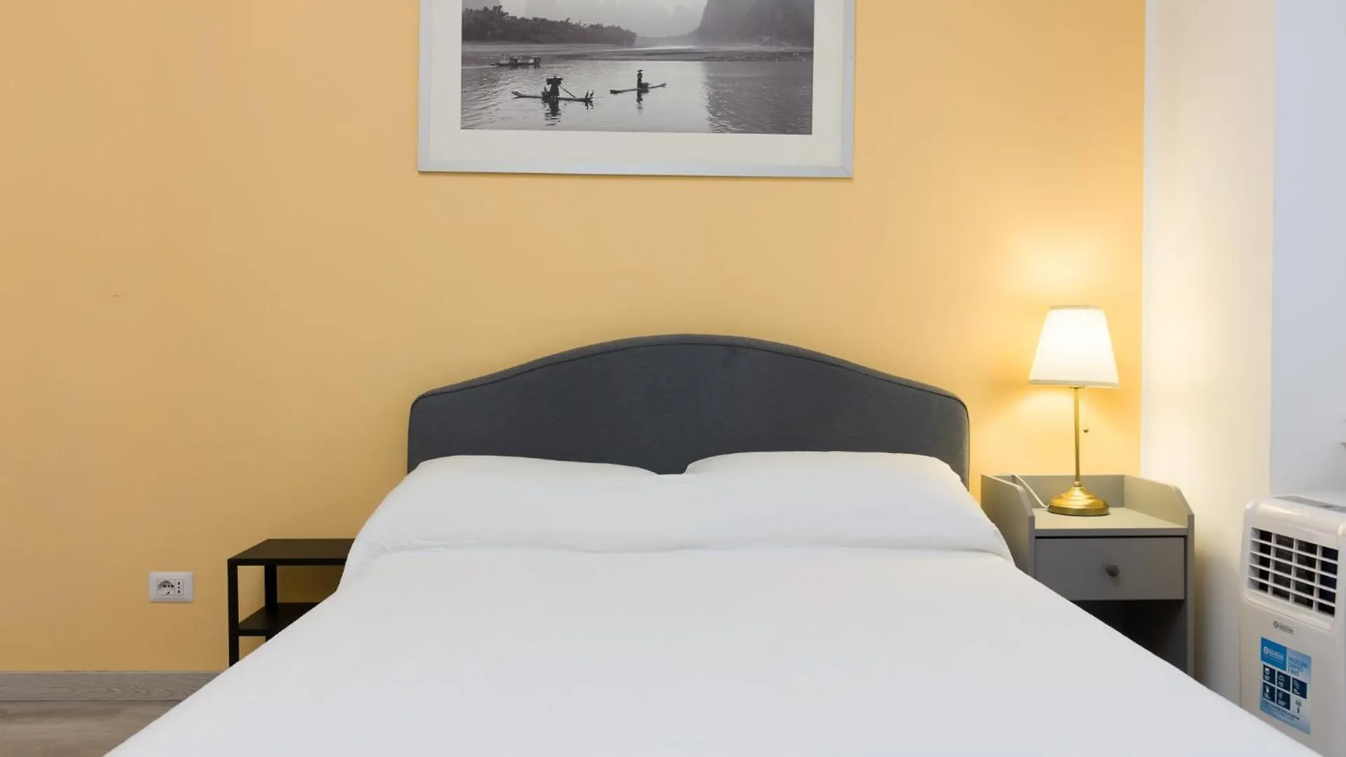 Casa Di Olivia - Home Suite Milan 0*,  Italy